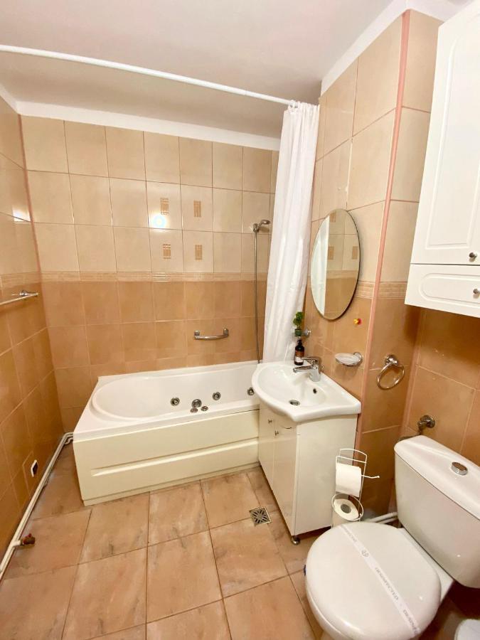 Jad - Familiy 4 Rooms Apartment - Near Forest And Historic Center - Racadau Braşov Exterior foto
